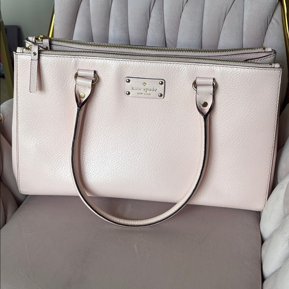#58 Kate Spade - Picture 1 of 1